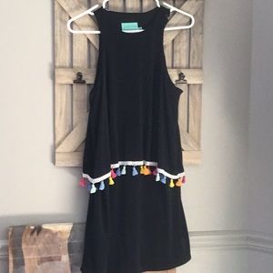 Judith March Black sleeveless dress color tasseled